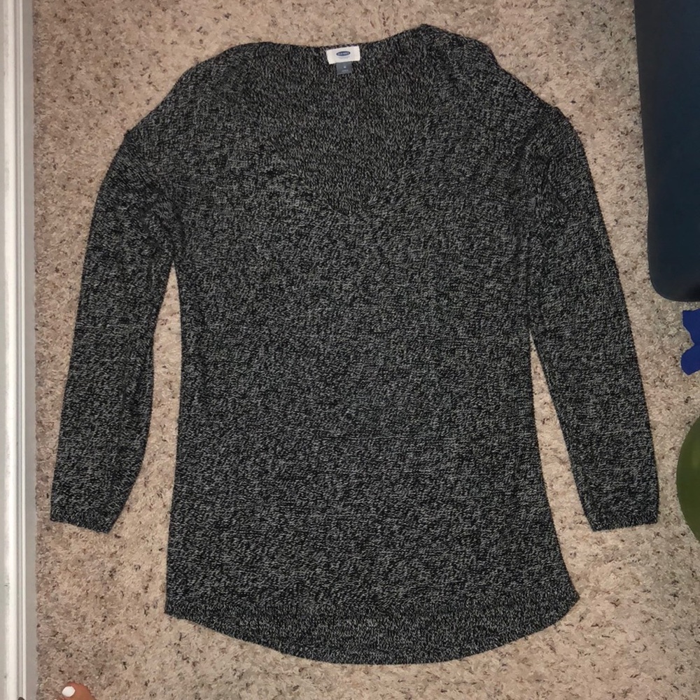 Old Navy sweater